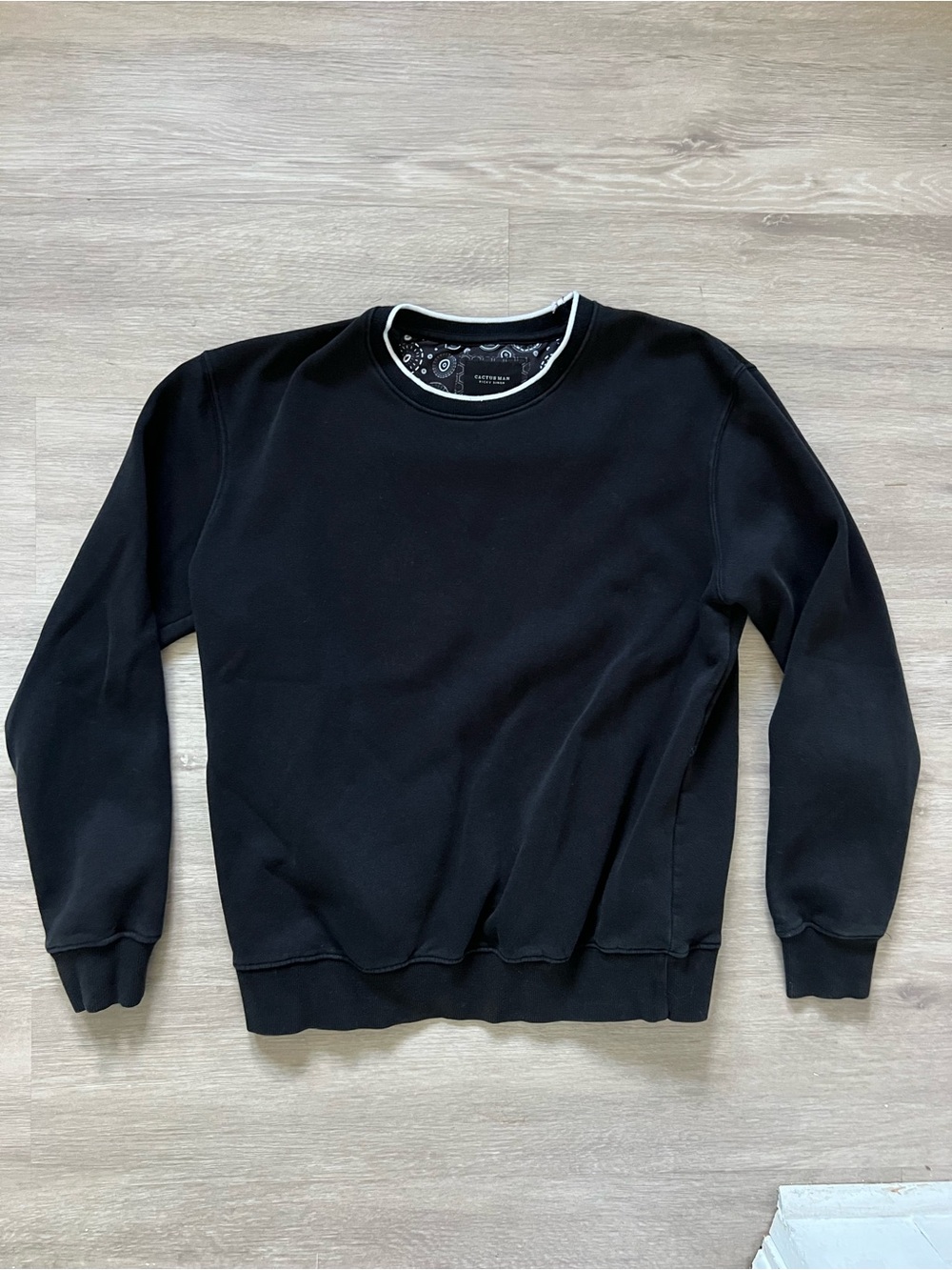 Cactus Man Ricky Singh Black Crewneck White Contrast Neck Trim Small